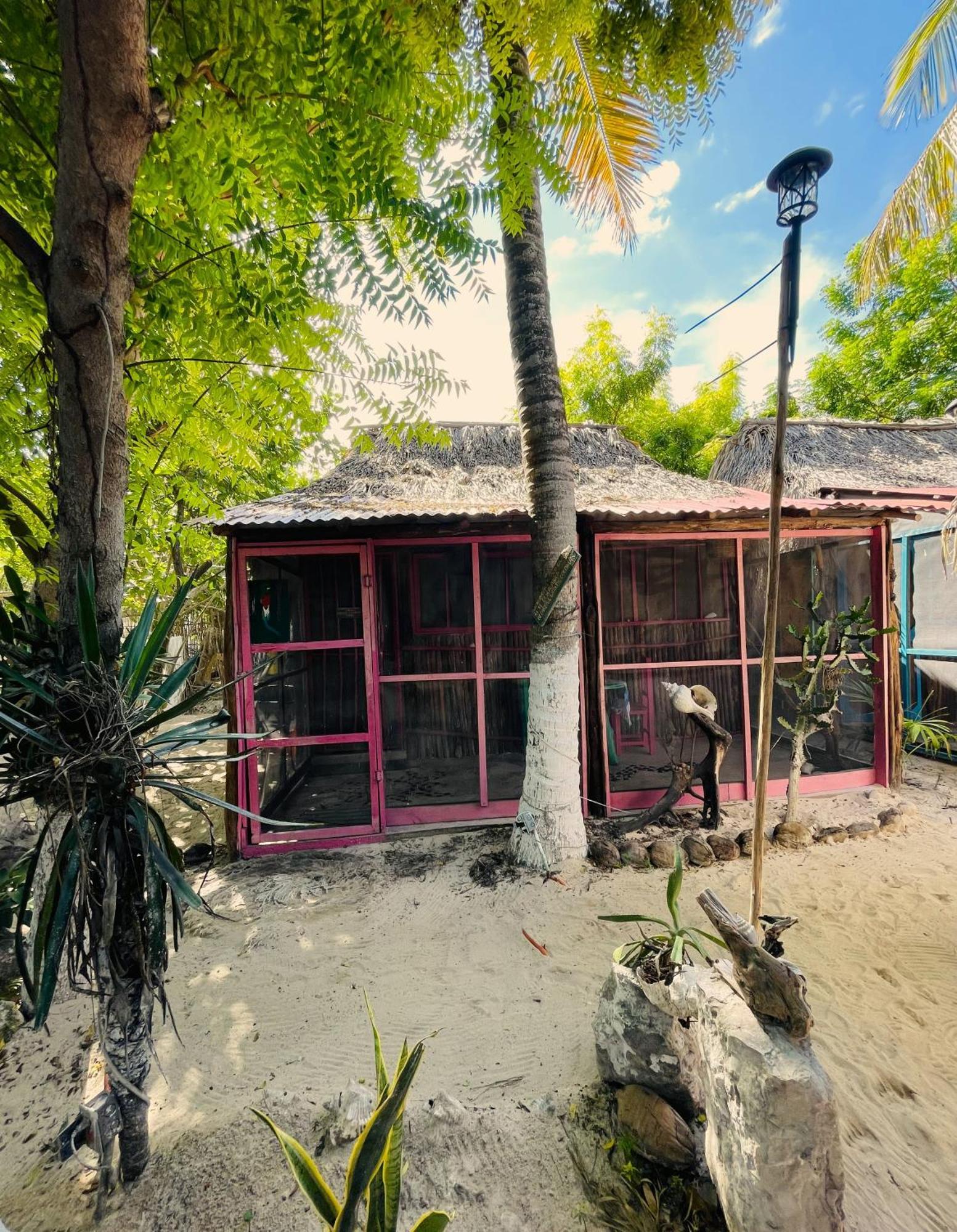 Casa Jade Ecobungalows Las Coloradas Yuluc Eksteriør bilde