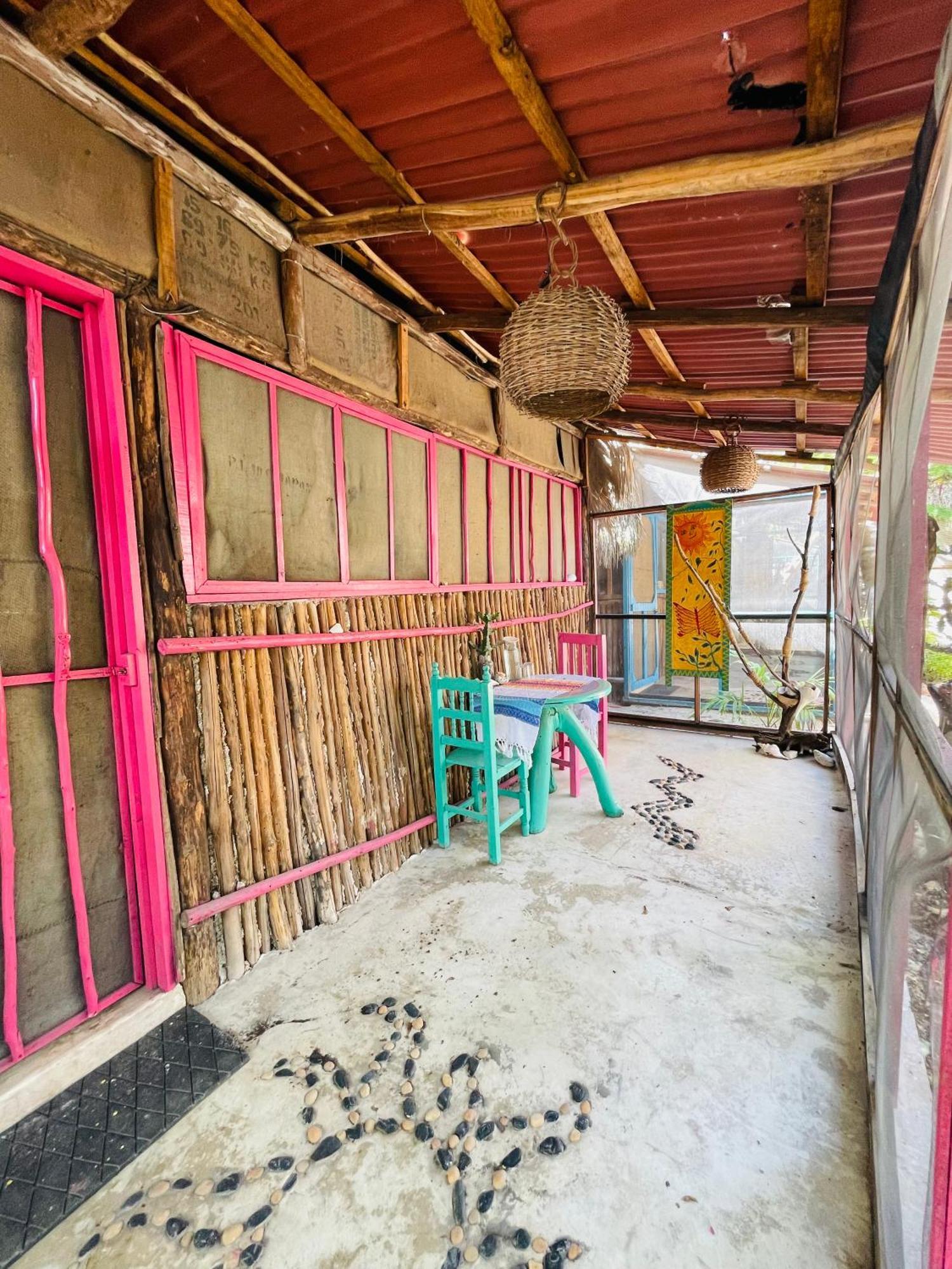 Casa Jade Ecobungalows Las Coloradas Yuluc Rom bilde